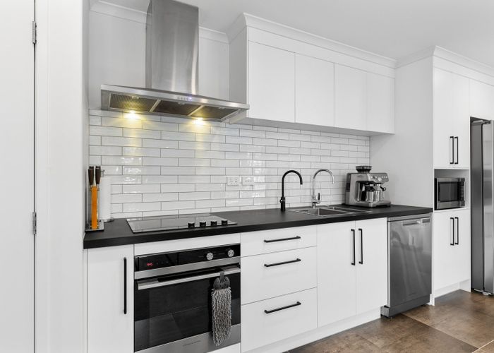  at 18 Tomairangi Crescent, Pukekohe, Pukekohe