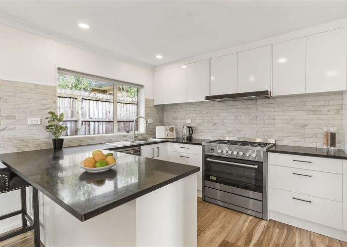  at 18 Brittas Place, East Tamaki, Auckland