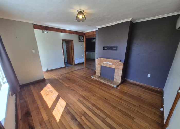  at 32 Bower Avenue, New Brighton, Christchurch City, Canterbury