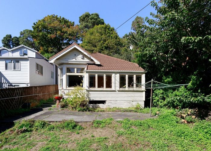  at 151 Glenmore Street, Kelburn, Wellington