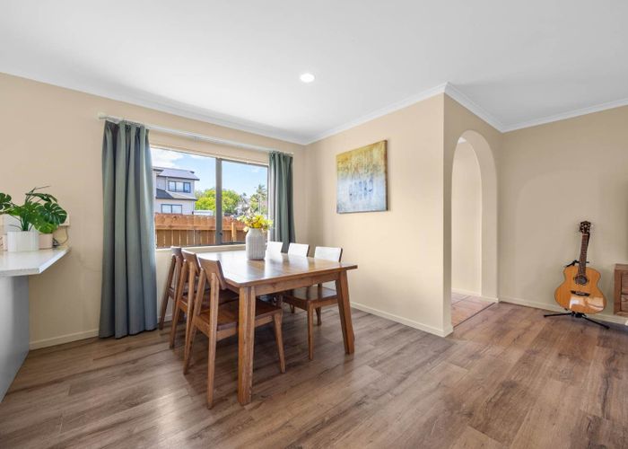  at 51 De Quincey Terrace, Highland Park, Manukau City, Auckland