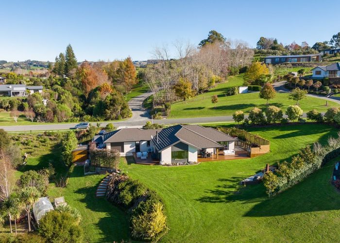  at 130 Ridgeview Road, Redwood Valley