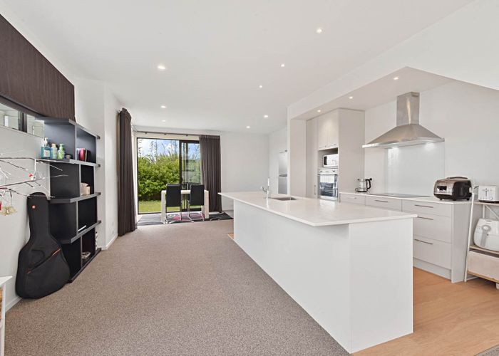  at 33 Carder Court, Hobsonville, Waitakere City, Auckland