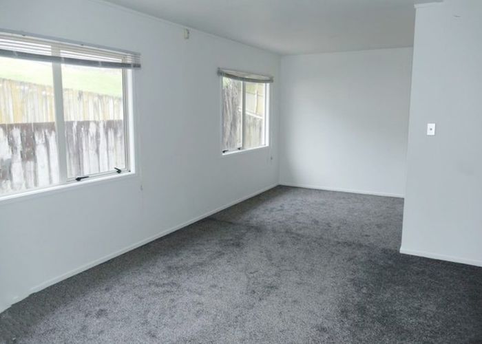  at 10/11 Arran Street, Avondale, Auckland City, Auckland