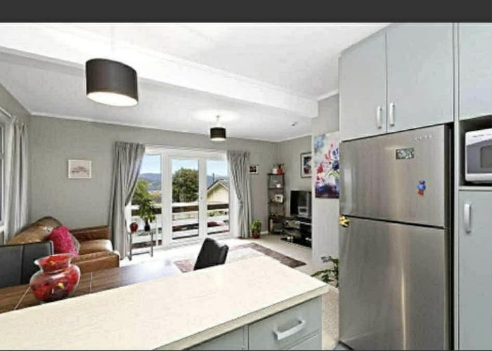  at 6a Taka Grove, Normandale, Lower Hutt, Wellington