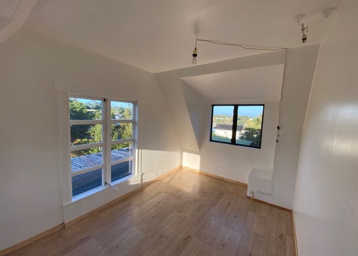  at 5 Rahui Road, Greenhithe, Auckland