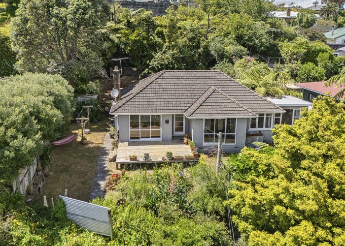  at 35 Queens Road, Glen Avon, New Plymouth, Taranaki