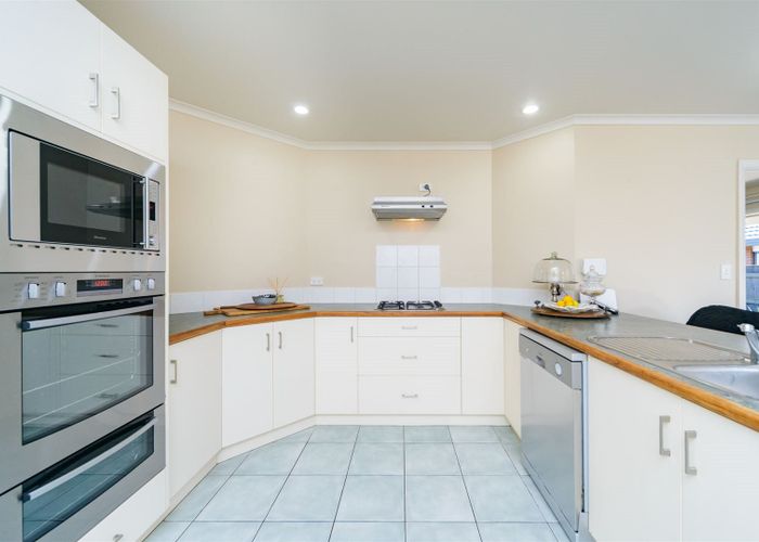  at 5 Montana Way, Milson, Palmerston North