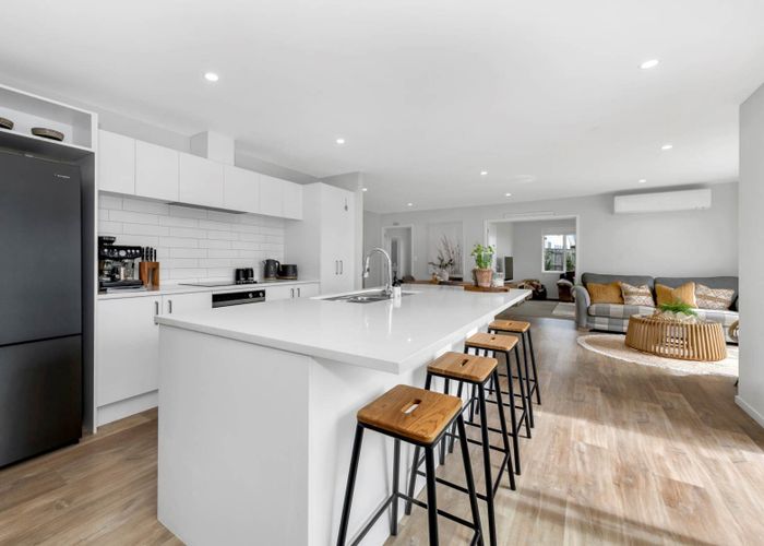  at 29 George Town Drive, Beachlands, Manukau City, Auckland