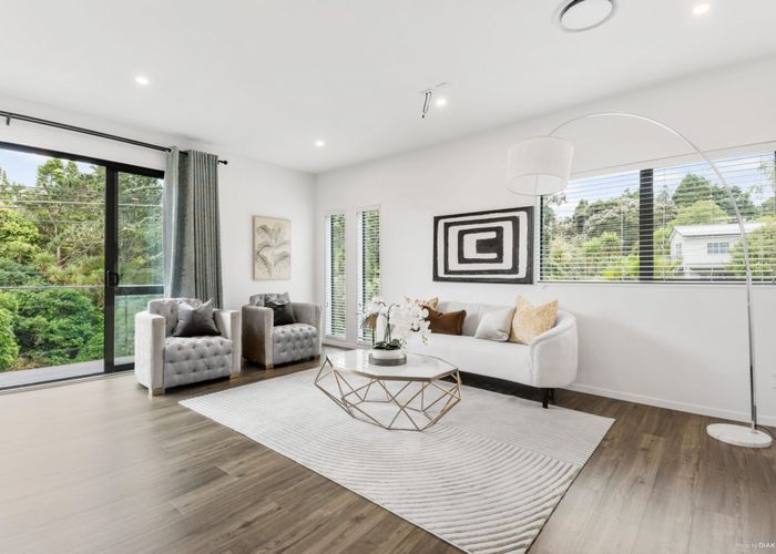  at 21 Coroglen Avenue, Birkenhead, North Shore City, Auckland