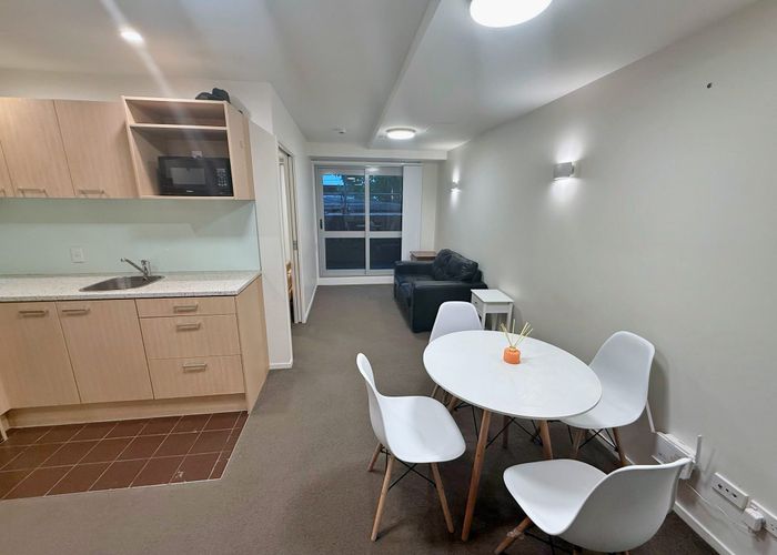  at 9D/15 Whitaker Place, Grafton, Auckland