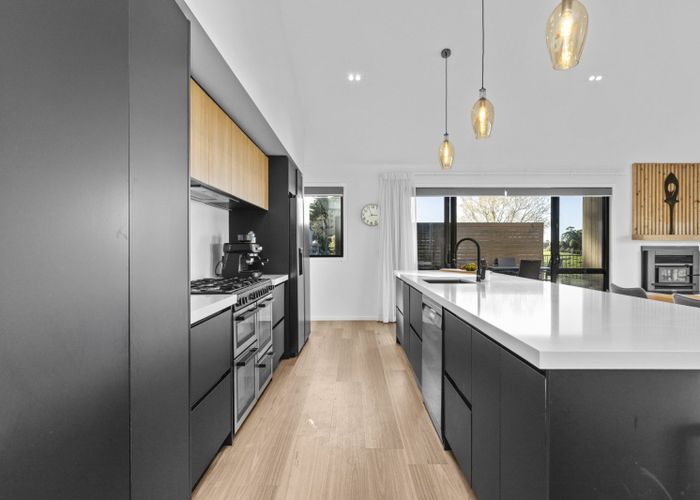  at 730 Back Miranda Road, Pukorokoro / Miranda, Miranda