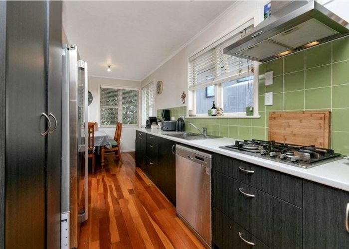  at 27 Wharf Road, Te Atatu Peninsula, Auckland