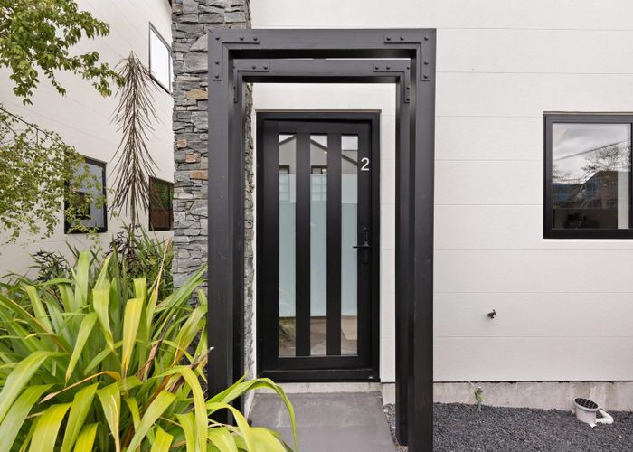  at 2/41 Gracefield Avenue, City Centre, Christchurch City, Canterbury