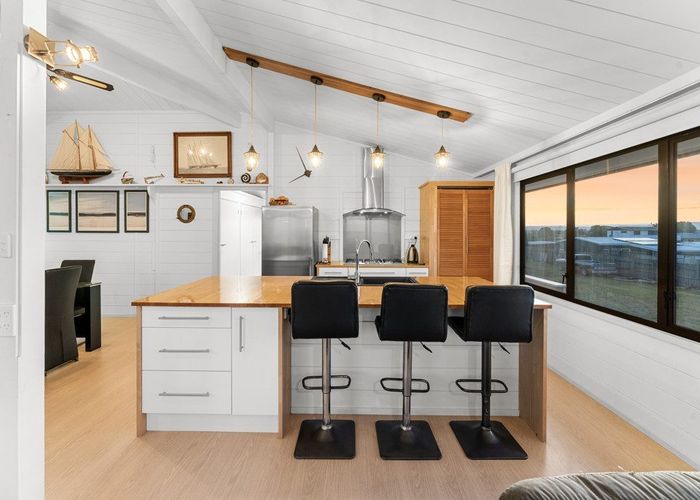  at 91 Pukehina Parade, Te Puke