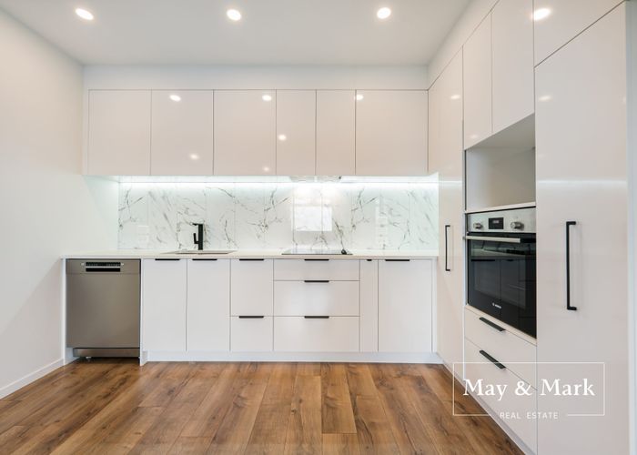  at 201/1A Kings Road, Mount Roskill, Auckland
