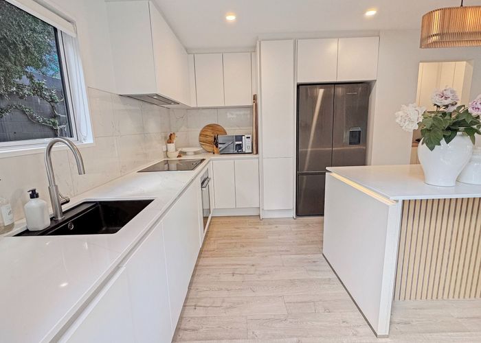  at 120 Springfield Rd, St. Albans, Christchurch City, Canterbury