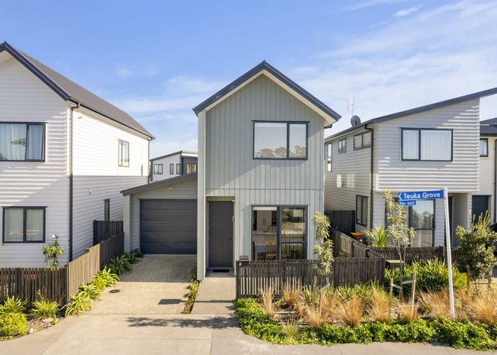  at 1 Teuila Grove, Wai o Taiki Bay, Auckland
