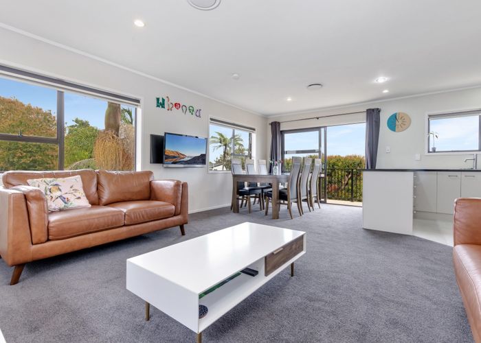  at 154 Carnoustie Drive, Wattle Downs, Auckland