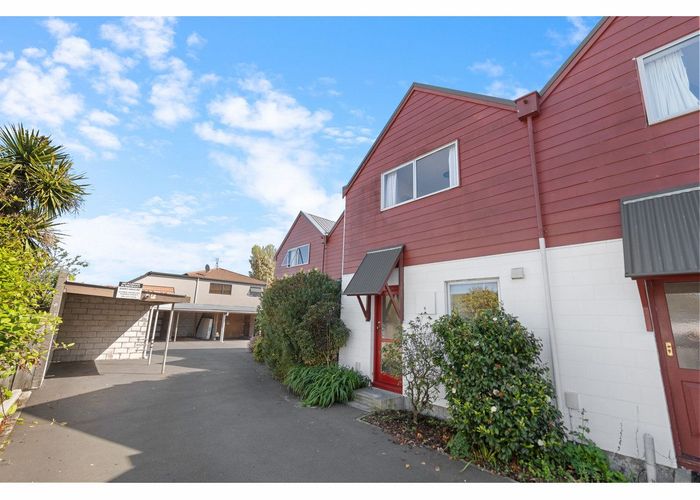  at 6/17 Geraldine Street, Edgeware, Christchurch