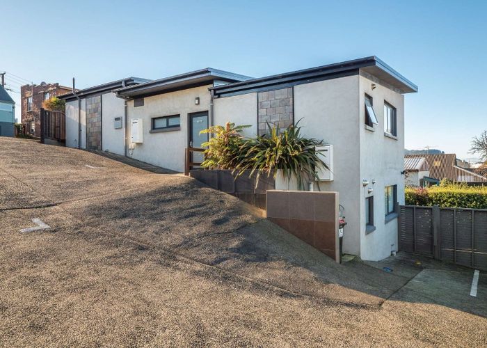  at 4/71 Carroll Street, City Centre, Dunedin, Otago