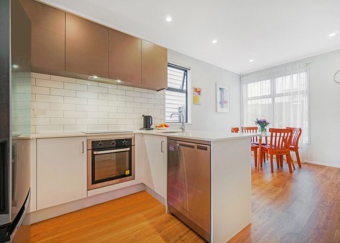  at 6 Sunnymead Road, Glen Innes, Auckland City, Auckland