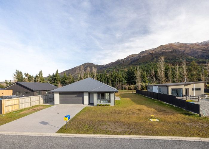  at 7 Edna Lane, Lake Hāwea