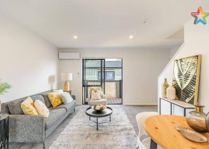  at 9/148 Riverside Drive, Lower Hutt, Wellington