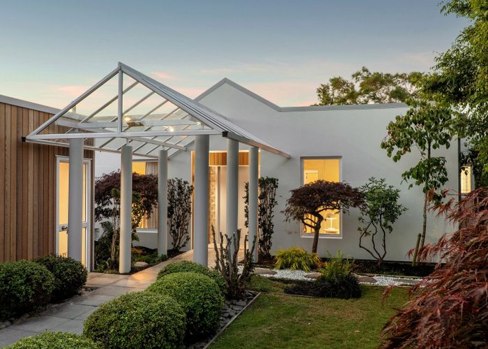  at 5 Priorsford Court, Avonhead, Christchurch City, Canterbury