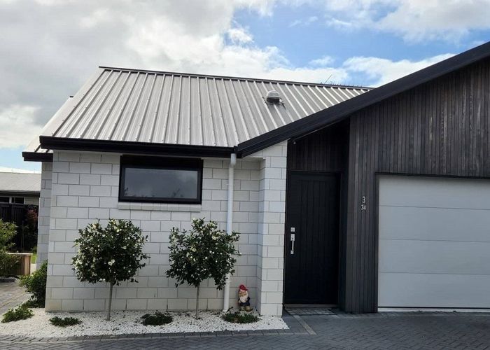 at 3/34 Rutherford Street, Chedworth, Hamilton