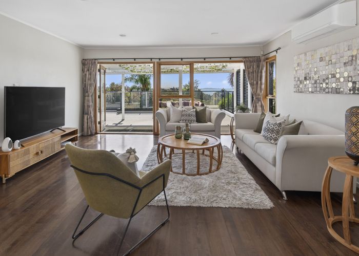  at 40 Evelyn Road, Cockle Bay, Manukau City, Auckland