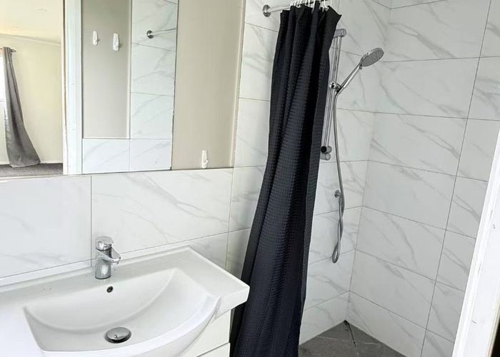  at 26A Sunline Avenue, Massey, Waitakere City, Auckland