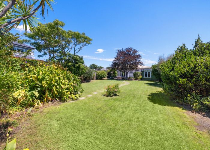  at 3 Marine Terrace, Bayswater, North Shore City, Auckland