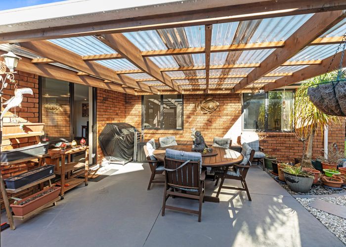  at 100 Twin Oak Avenue, Papamoa Beach, Papamoa