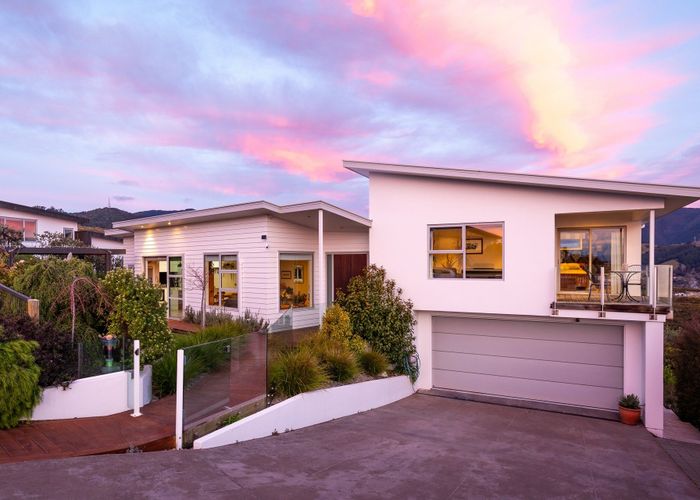  at 6 Heemskerck Place, Britannia Heights, Nelson, Nelson / Tasman