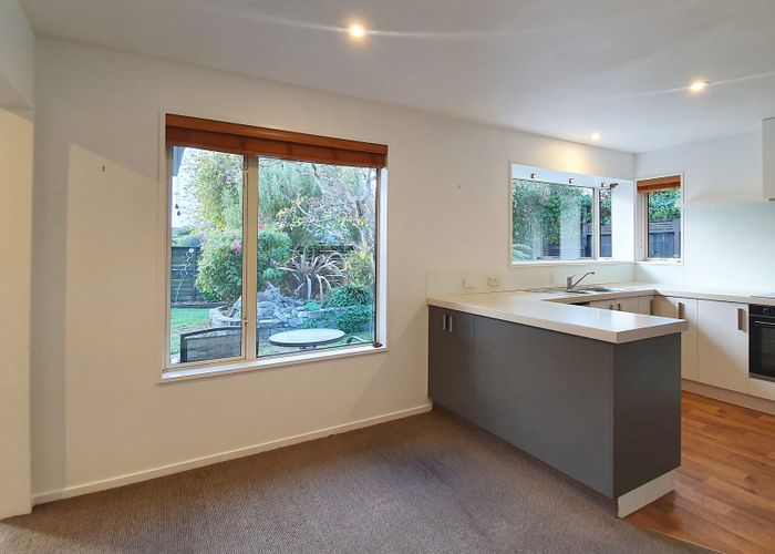  at 14 Wendy Place, Heathcote, Christchurch City, Canterbury