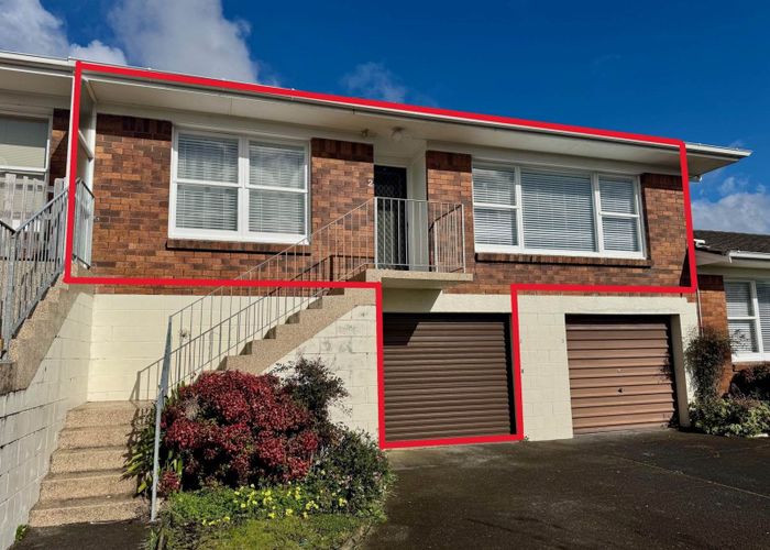  at 2/15 Matai Road, Greenlane, Auckland City, Auckland