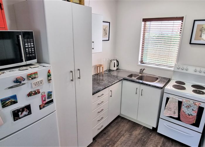  at 2/35 Walpole Street, Waltham, Christchurch City, Canterbury