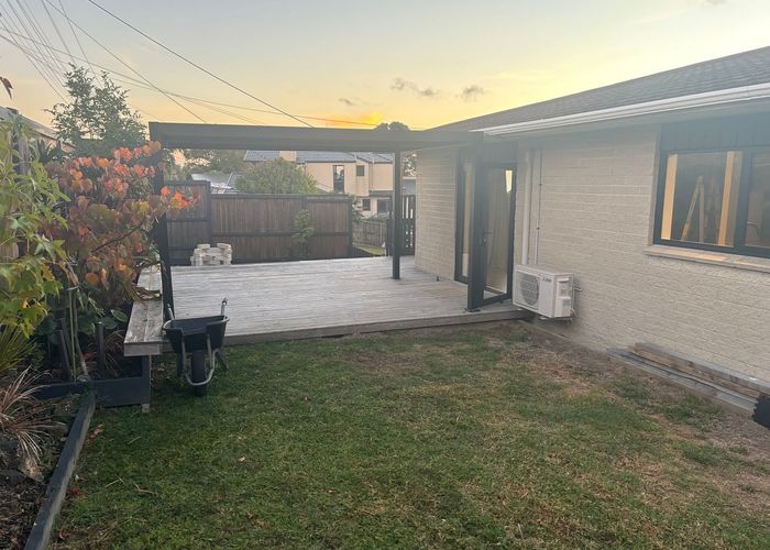  at 33 Deep Creek Road, Torbay, North Shore City, Auckland
