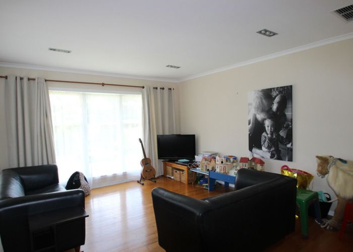  at 46 Wilsher Crescent, Henderson, Waitakere City, Auckland
