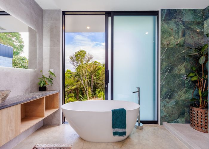  at 181 Point View Drive, East Tamaki Heights, Manukau City, Auckland