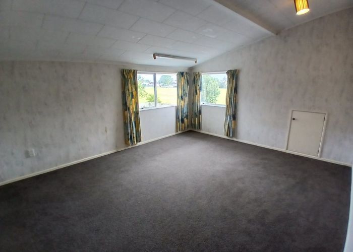  at 24 Holdsworth Avenue, Trentham, Upper Hutt