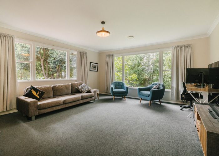  at 4 Williams Terrace, Fitzherbert, Palmerston North