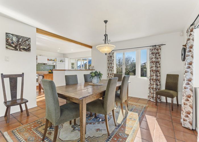  at 3 Waiwera Place, Merrilands, New Plymouth, Taranaki