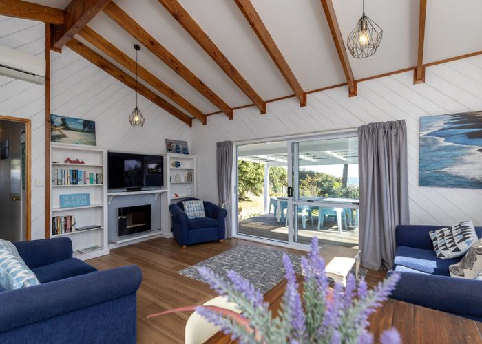  at 239 Rosetta Road, Raumati Beach, Kapiti Coast, Wellington