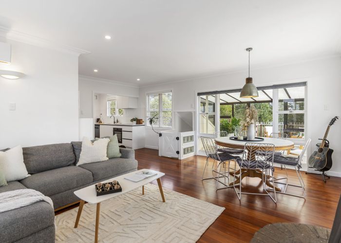  at 1/206 Rangatira Rd, Beach Haven, North Shore City