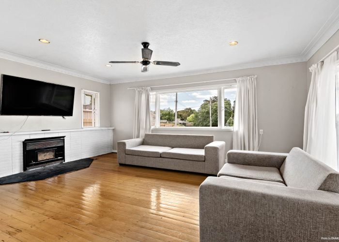  at 1/21 Old Wairoa Road, Papakura, Papakura