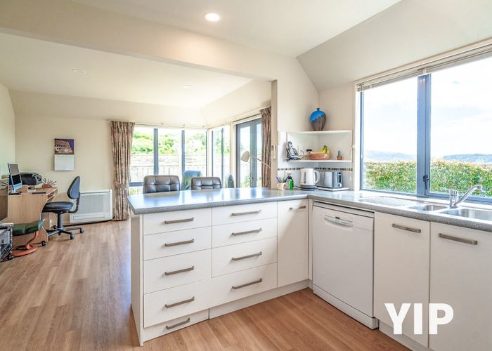  at 4/40 Clifford Road, Johnsonville, Wellington