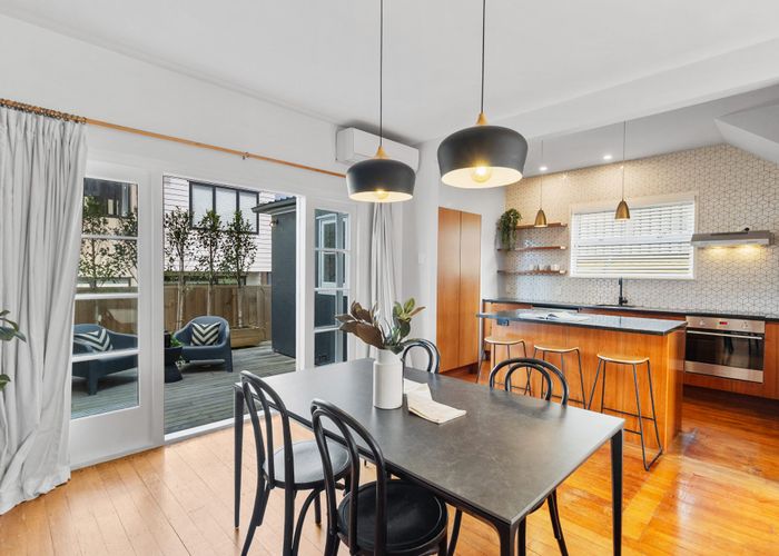  at 1092 Great North Road, Point Chevalier, Auckland City, Auckland