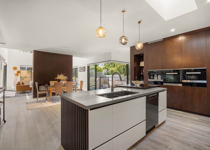  at 25 Cotter Avenue, Remuera, Auckland